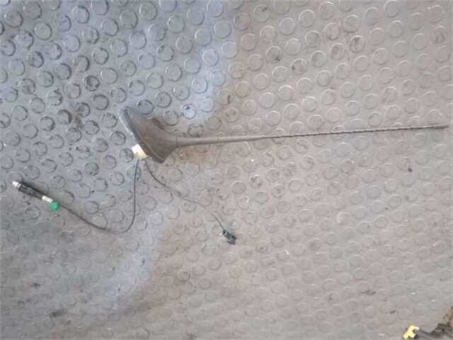 Foto 1ª: Antena Citroen C3 1.4 VIVACE [1.4 LTR. - 54 KW] [KFV (TU3JP)]