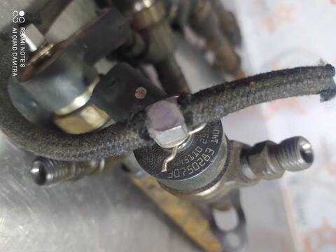 Inyectores Volvo XC 70 D5 AWD MOMENTUM 136KW) 185CV