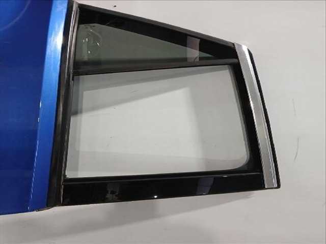 Foto 3ª: Puerta Trasera Derecha Volkswagen T-Roc 1.6 TDI 115CV [DGTE] (2017)