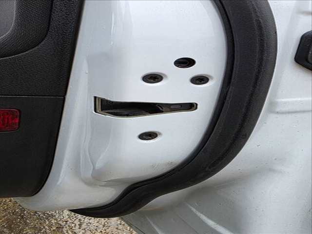 Cerradura Puerta Delantera Derecha Ford Focus 1 0 LTR. - 92 KW ECOBOOST CAT 2017 125CV