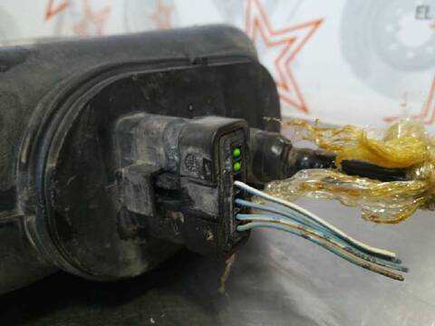 Foto 2ª: Deposito de Combustible Citroen C5 2.2 HDI VIVACE 133CV 98KW [D-4HX] (2001)