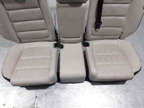 Foto 3ª: Asientos Traseros Mazda CX5 BLACK TECH ED. [SH] (2015)