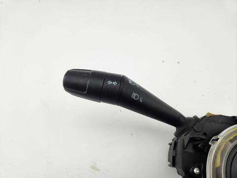 Foto 2ª: Mando Multifuncion Jeep Renegade LONGITUDE 4WD 120CV 88KW [55263087] (2016)