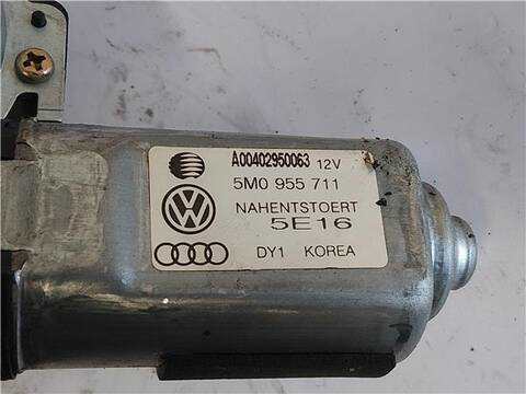 Foto 2ª: Motor Limpia Trasero Volkswagen Golf 1.9 TDI 105CV 77KW [BLS] (2005)