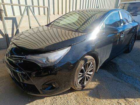 Mangueta Delantera Izquierda Toyota Avensis EXECUTIVE 143CV 105KW
