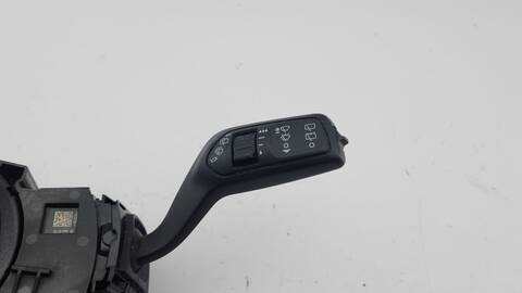 Foto 2ª: Mando Multifuncion Ford Focus TITANIUM 120CV 88KW [ZTDA] (2018)