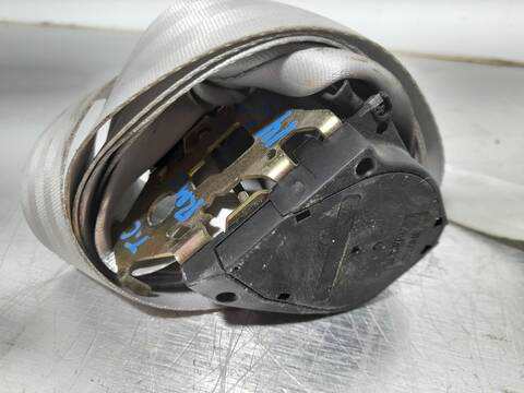 Foto 2ª: Cinturón Trasero Central Renault Clio AUTHENTIQUE 75CV 55KW [D4F G7] (2004)