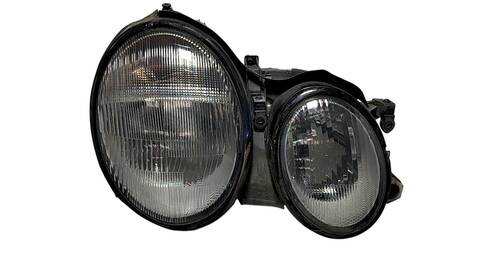 Faro Derecho Mercedes Clase C 160 2.3 COMPRESOR CAT 197CV