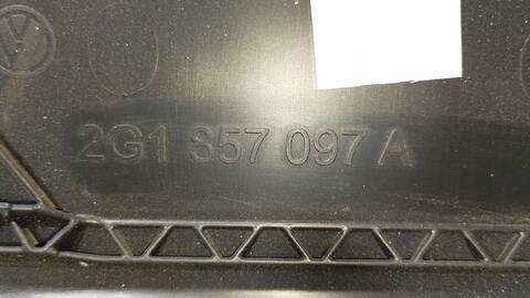 Foto 4ª: Guantera Volkswagen Polo ADVANCE 95CV 70KW [CHZ] (2018)