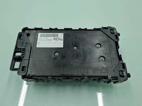 Foto 3ª: Caja Reles Fusibles Ford Ranger DOBLE CABINA 4X4 RAPTOR 212CV 156KW [YN2X] (2019)