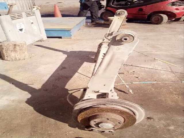 Foto 3ª: Puente Trasero Nissan Primastar VERSION INDEFINIDA