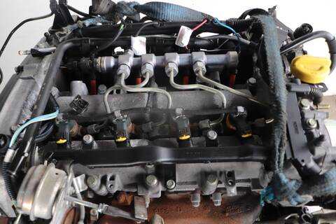 Foto 2ª: Motor Completo Fiat Bravo 1.6 16V ACTIVE MULTIJET 77KW) 105CV [198A3000] (2008)