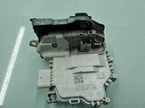 Foto 2ª: Cerradura Puerta Delantera Derecha Audi A3 ATTRACTION 110CV 81KW [DDY] (2017)