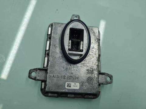 Foto 3ª: Centralita Faros Xenon Bmw Serie 4 418 420D M SPORT COUPE 190CV 140KW [N47D20C] (2014)