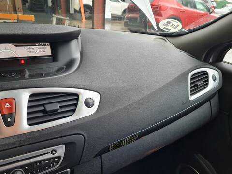 Foto 3ª: Kit Airbag Renault Scenic GRAND DYNAMIQUE 131CV 96KW [F9Q872] (2009)