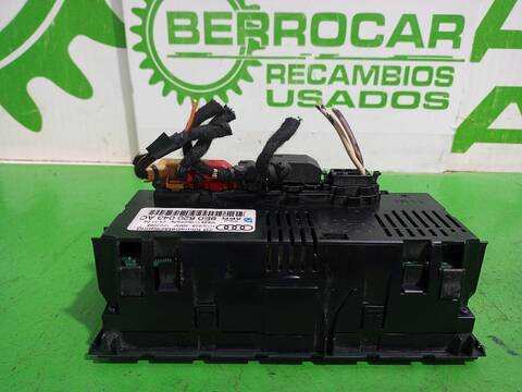 Foto 2ª: Mando Climatizador Audi A4 2.5 TDI 120KW) 163CV (2000)