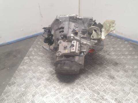 Foto 3ª: Caja Cambios Peugeot 2008 1.2 THP 110 - PURETECH 110 110CV 81KW [HN01] (2017)