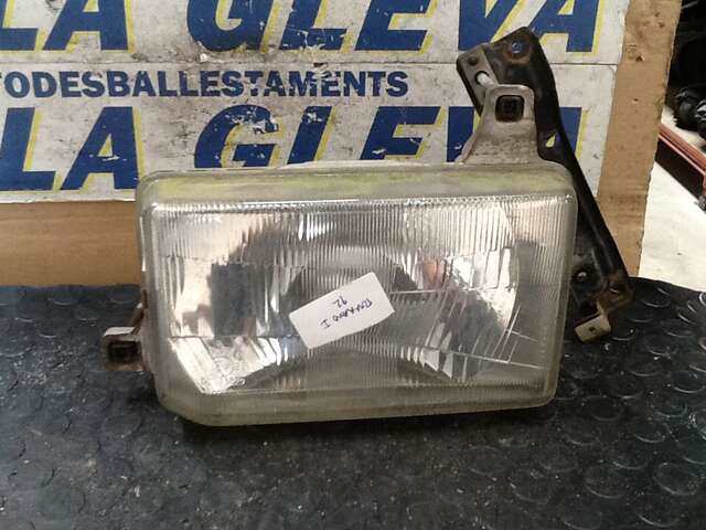 Faro Izquierdo Nissan Terrano 2.7 TD