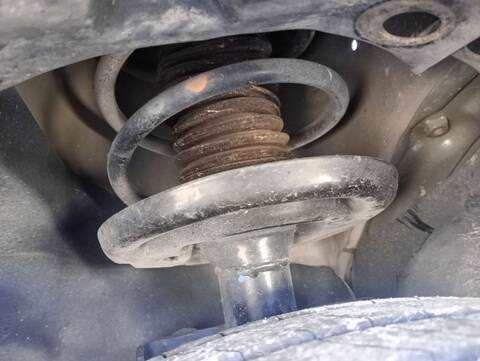 Amortiguador Delantero Derecho Renault Clio ZEN 89CV 66KW