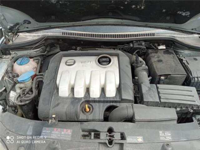Foto 3ª: Centralita Motor ECU Seat Leon 1.9 ERENCE [1.9 LTR. - 77 KW TDI] [BKC]