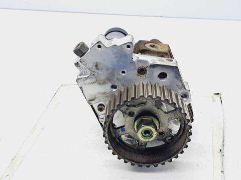 Foto 4ª: Bomba Inyeccion Ford Focus AMBIENTE D) BERLINA 109CV 80KW [G8DA] (2004)