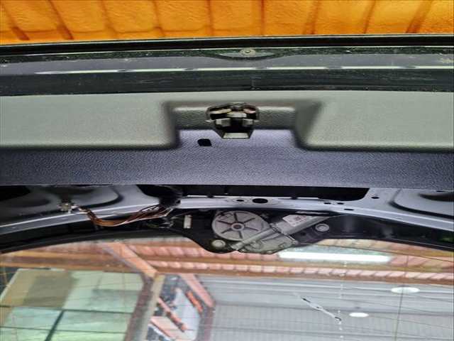 Foto 1ª: Cerradura Maletero Portón Mercedes Clase G 230 GLA 200 CDI - D 156.908) 136CV 100KW (2018)