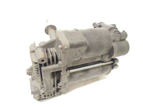 Foto 3ª: Bomba de Suspension Bmw X5 XDRIVE 48 I 355CV 261KW [N62B48B] (2008)