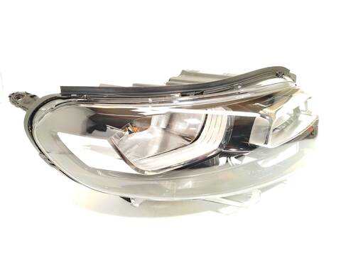Foto 1ª: Faro Derecho Citroen Jumpy 2.0 BLUEHDI 120 122CV 90KW FURGONETA (2023)