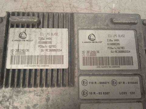 Foto 3ª: Centralita Motor ECU Dacia Sandero 0.9 TCE CAT BIVALENT. GASOLINA - GPL) 90CV 66KW [H4B410] (2018)