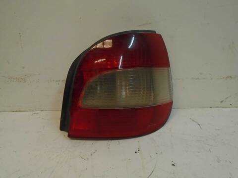 Piloto Trasero Derecho Renault Scenic 1.9 DCI AUTHENTIQUE 80CV 59KW JA..)