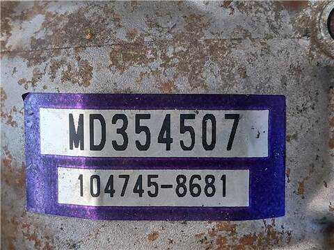 Foto 3ª: Bomba Inyeccion Mitsubishi Montero 2.5 TD GLS 99CV 73KW [4D56] (2000)
