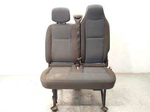 Asiento Delantero Derecho Nissan NV400 2.8 T PRO L1H1