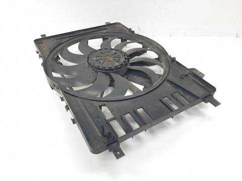 Foto 3ª: Electroventilador Land Rover Discovery HSE (2015)