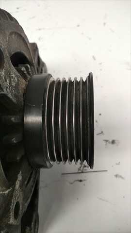 Foto 3ª: Alternador Ford C Max 1.6 DIESEL [D/HHDA] (2006)
