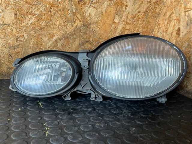 Faro Izquierdo Mercedes Clase E 180 270 CDI 210.016) 170CV