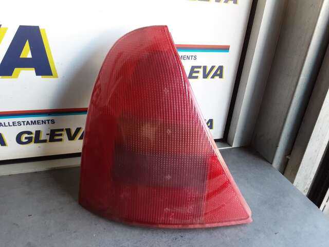 Piloto Trasero Izquierdo Renault Clio 1.2 8V