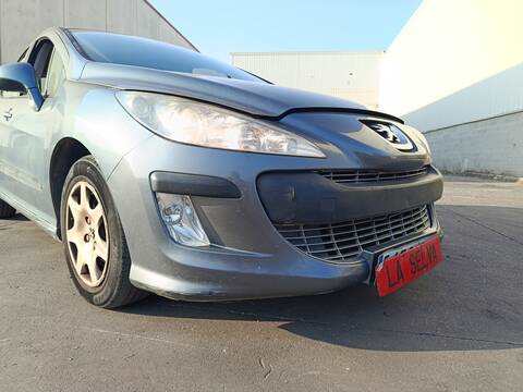 Foto 3ª: Paragolpes Delantero Peugeot 308 9HX (2008)