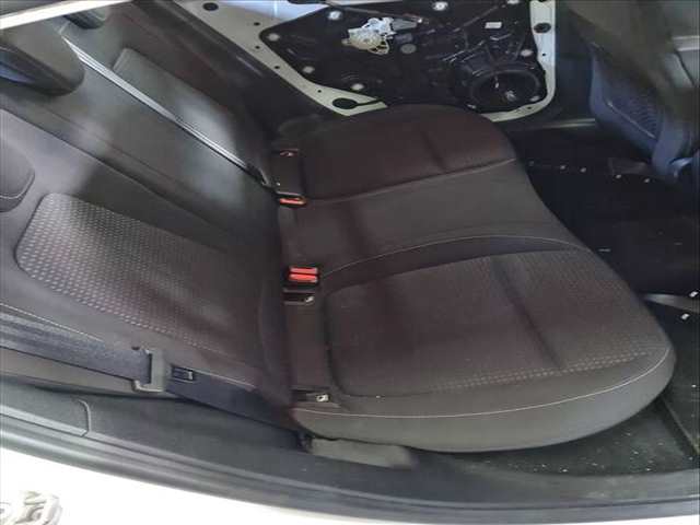 Asientos Traseros Ford Focus TITANIUM 120CV 88KW