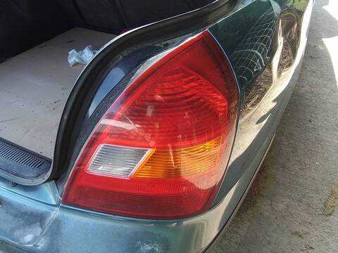 Piloto Trasero Derecho Hyundai Elantra 2.0 CDRI GLS 4-PTAS.) 2004) 113CV 83KW