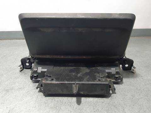 Foto 2ª: Sistema GPS Peugeot 3008 ACTIVE 120CV 88KW [BH01] (2017)