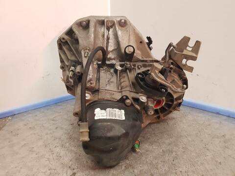 Foto 3ª: Caja Cambios Renault Kangoo PROFESIONAL 68CV 50KW [K9KA800] (2010)