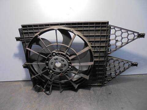 Foto 3ª: Electroventilador Skoda Fabia AMBITION 75CV 55KW [CAY] (2013)