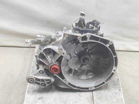 Foto 3ª: Caja Cambios Ford Focus TREND (2014)