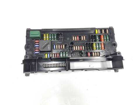 Foto 3ª: Caja Reles Fusibles Bmw X3 2.0 TD 184CV [N47D20C] (2010)