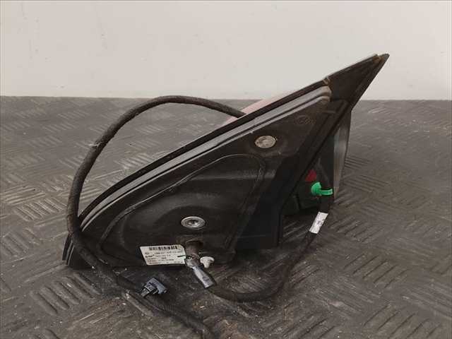 Foto 2ª: Retrovisor Derecho Volkswagen Golf 2.0 TDI 150CV (2010)