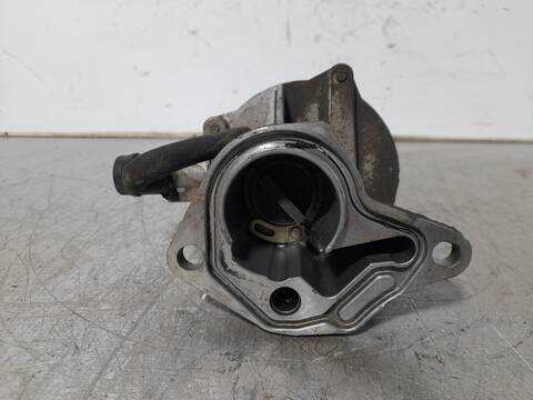 Foto 4ª: Depresor Freno Bomba Vacio Renault Clio 1.9 D 64CV 47KW [F8Q K6] (2000)