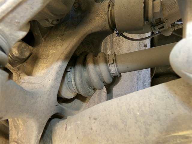 Foto 2ª: Transmision Delantera Izquierda Bmw Serie 5 520 2.0 D F10,2009-2013 [N47D20C] (2012)