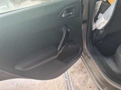 Elevalunas Manual Trasero Izquierdo Peugeot 208 ACCESS 68CV 50KW