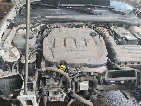 Foto 1ª: Motor Completo Seat Leon STYLE 115CV 85KW [DTRD] (2022)