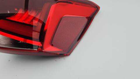 Foto 3ª: Piloto Trasero Derecho Seat Arona 1.0 TSI 116CV 85KW [DUSA]